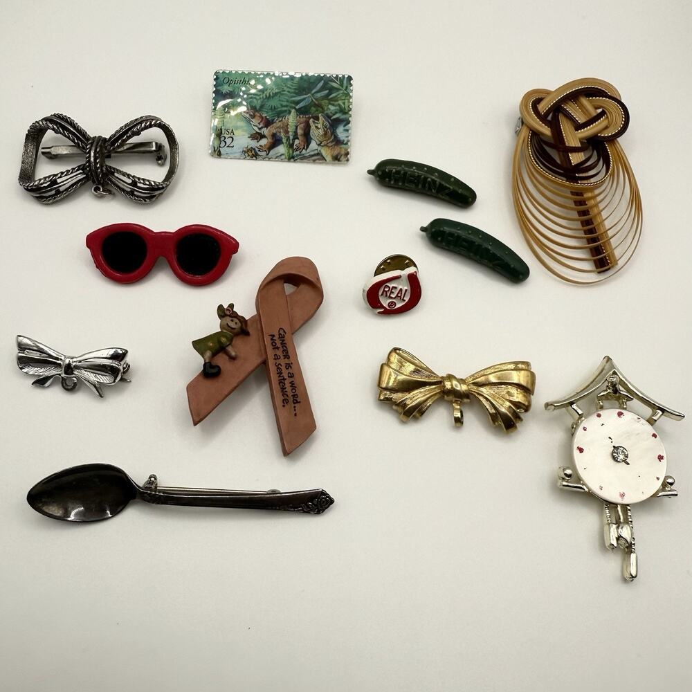 Vintage Lot of Twelve Brooch Pins Pickles Clock Dinosaurs Spoon Bows Sunglasses